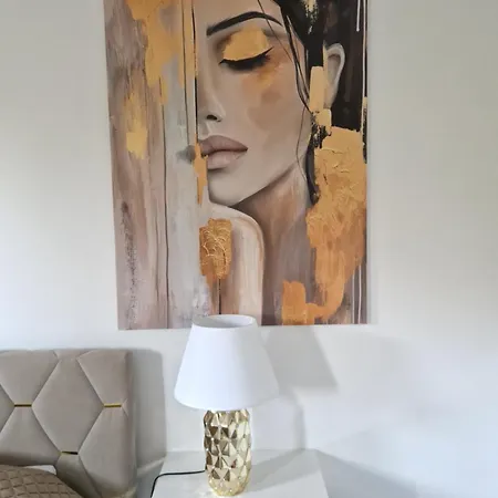 アパート Golden Rose クウォツコ